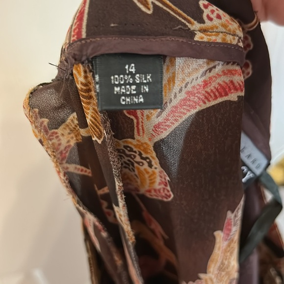 Ellen Tracy Linda Allard Women’s (14) Brown Paisley 100% Silk Sheer Vintage Pant - Picture 8 of 8